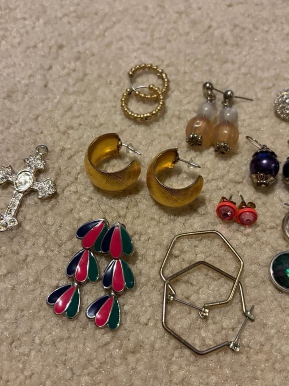 Women’s Gold-Tone Hoop Earrings - Unbranded